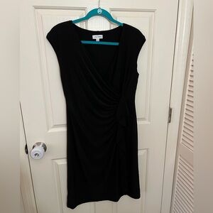 Jones Studio Black Ruched Sheath Midi Dress